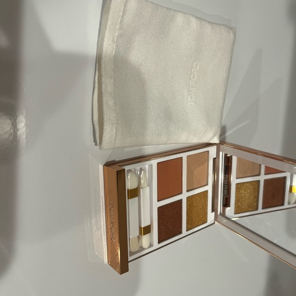 TOM FORD EYE COLOR QUAD 01 island‎ haze - Picture 3 of 9